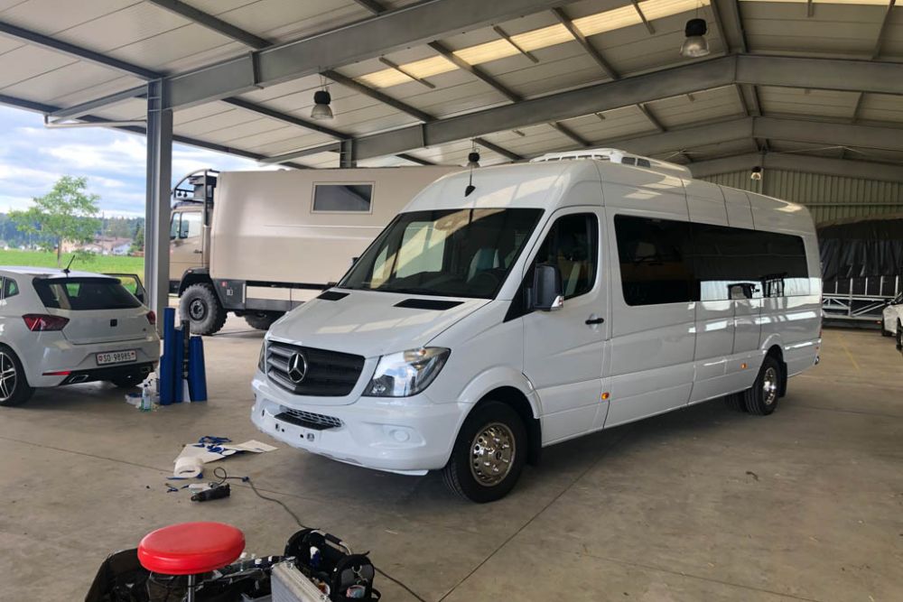 Beschriften Merc Sprinter Kleinbus Aare Aemme Reisen Events 1