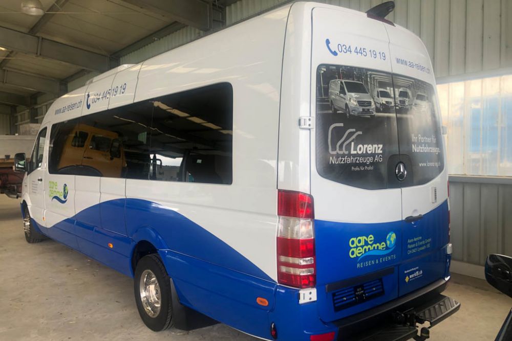 Beschriften Merc Sprinter Kleinbus Aare Aemme Reisen Events 23