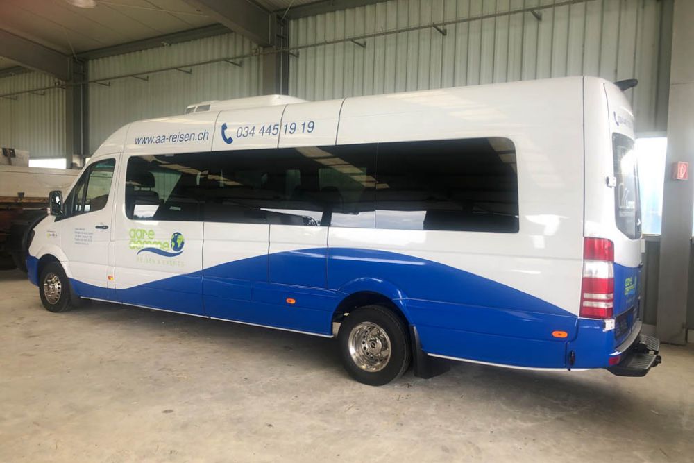Beschriften Merc Sprinter Kleinbus Aare Aemme Reisen Events 24