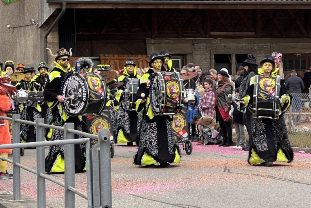 Guggenschränzer Recherwil zu Besuch in Oberbipp 18.02.2024
