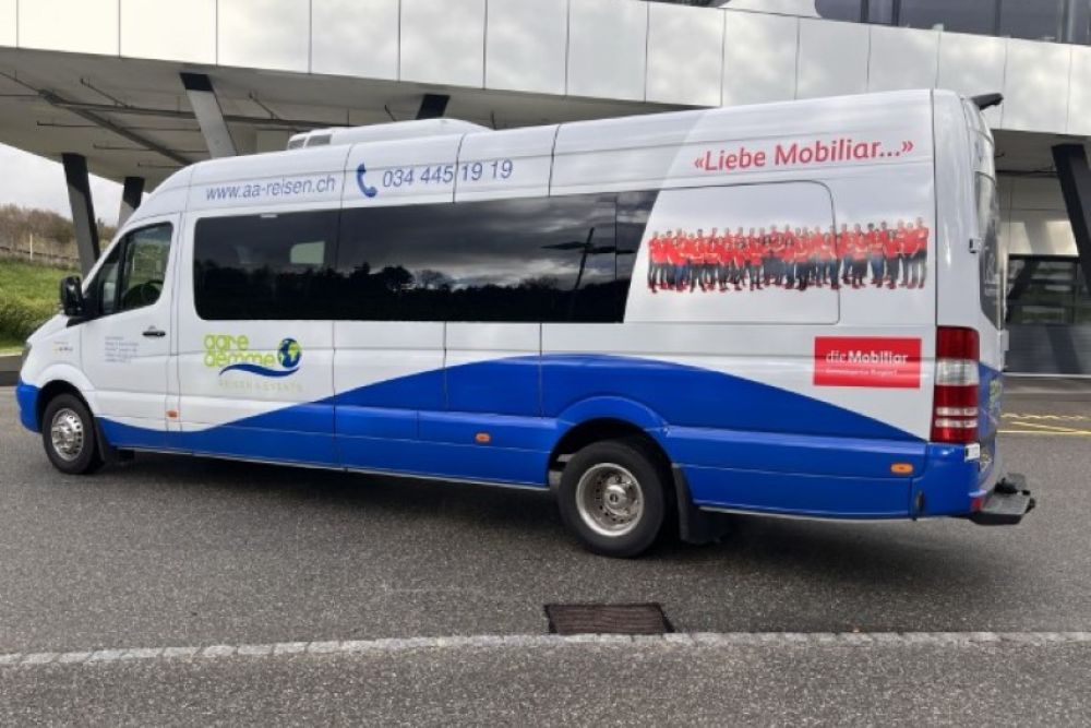 Middi Mercedes Bus Aare Aemme Reisen Events 1