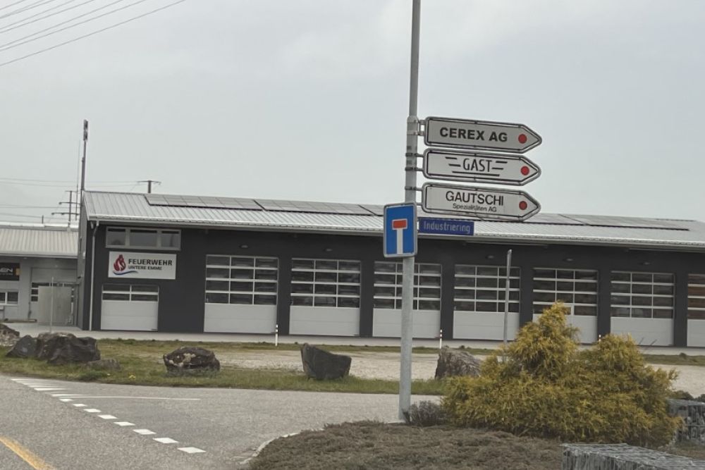Einfahrt zum Hauptterminal AAREG by GAST AG in Utzenstorf